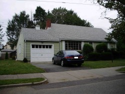 91 Albert Rd, Newton, MA 02466-1300