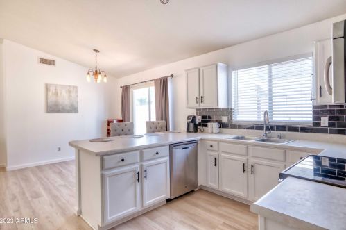 1963 Bluefield Ave, Phoenix AZ  85022-1350 exterior