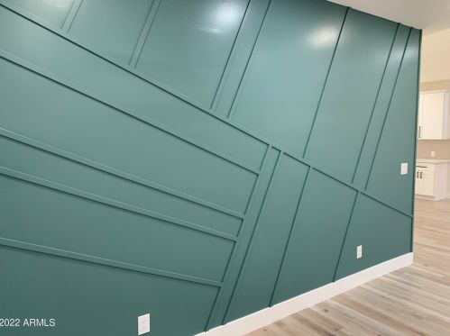 2022 22 Pl, Phoenix AZ 85042-8100 exterior