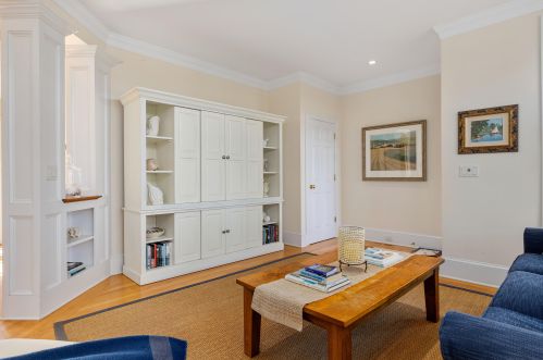 230 Skyline Dr, Chatham MA 02633-1720 exterior