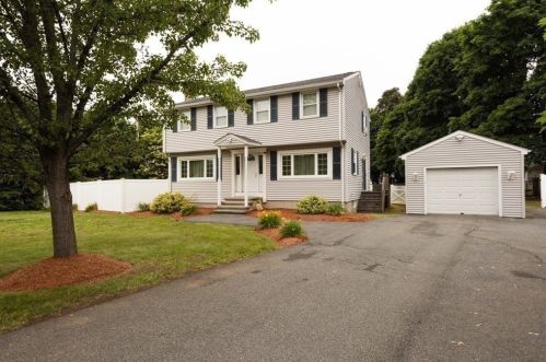 414 Broadway, Lynnfield MA 01940-2341 exterior