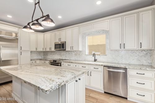 21844 40th Pl, Phoenix AZ  85050-7225 exterior