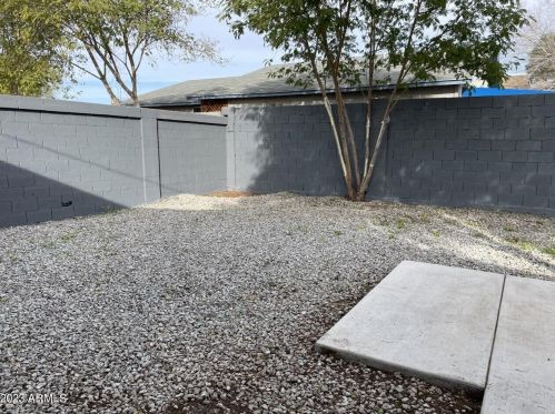 504 Alice Ave, Phoenix AZ  85020-3161 exterior