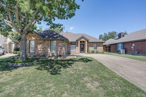 1017 Wendell Way, Garland TX  75043-1702 exterior