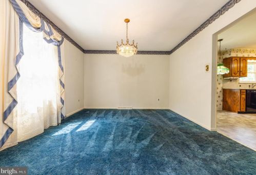 605 Chestnut Ave, West Deptford NJ 08097-1603 exterior