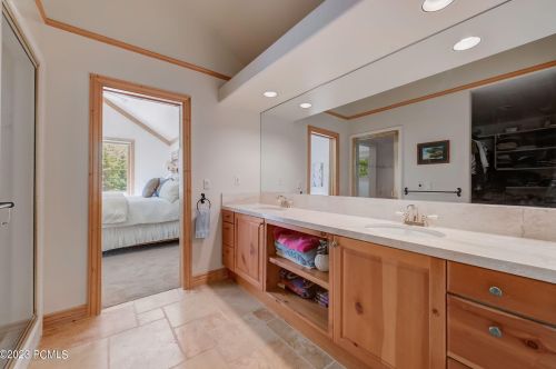 7794 Pinebrook Rd, Park City UT 84098-5348 exterior