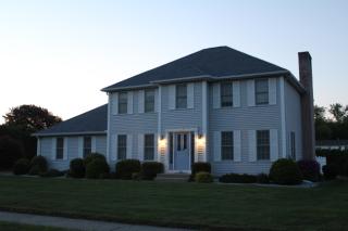 46 Hampden Ln, Agawam, MA 01001-3357