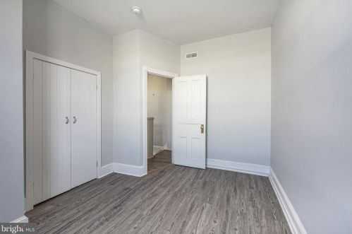 1815 20 St, Philadelphia PA 19145-2048 exterior