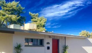 7742 Osborn Rd, Phoenix AZ  85033-4213 exterior