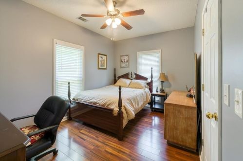 113 Windsor Cir, Stockbridge GA 30281-1864 exterior