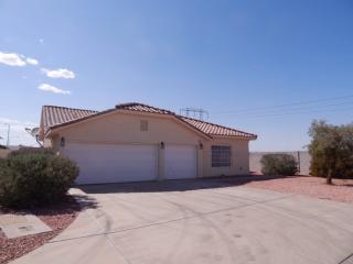 501 Landra Ln, Henderson NV  89015-1519 exterior