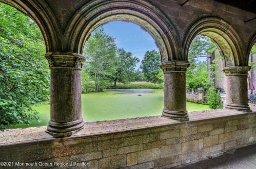 310 Cooper Rd, Tinton Falls NJ 07701-6010 exterior