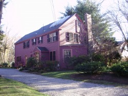 94 Park Ave, Newton, MA 02458-2629