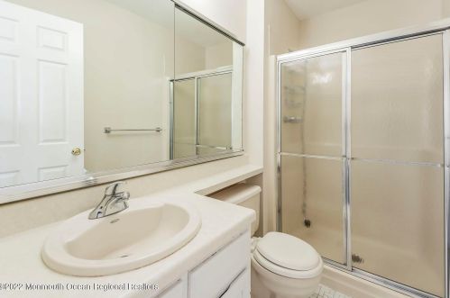 21 Birch Ln, Tinton Falls NJ 07724-3471 exterior