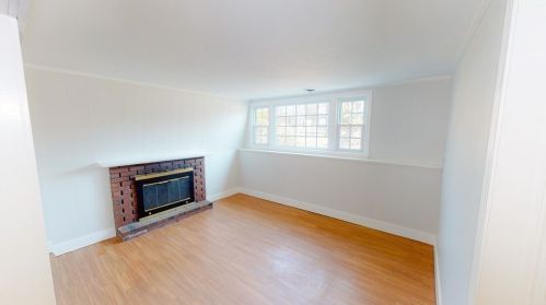 247 Vernon St, East Bridgewater MA 02324-2251 exterior