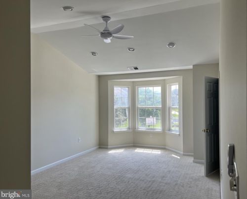 117 Sansom Ln, West Deptford NJ 08096-5168 exterior