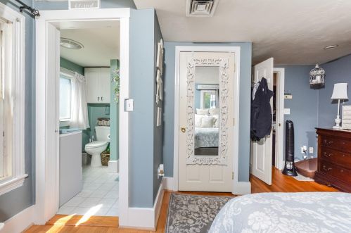 204 Sandwich St, Plymouth MA 02360-2424 exterior