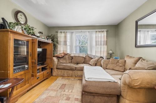 20 Exeter St, Arlington MA 02474-3415 exterior