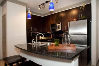 100 Perimeter Trce, Atlanta GA  30346-1932 exterior