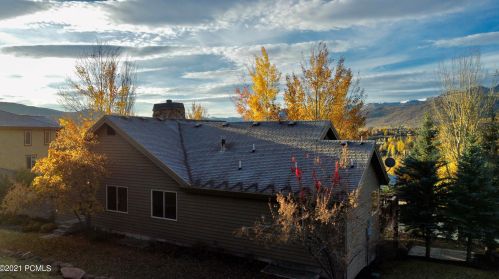 3008 Wedge Cir, Park City UT 84098-5894 exterior