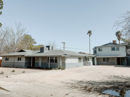 2221 27th St, Phoenix, AZ 85008-2771