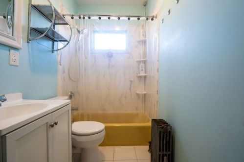 68 Sanborn St, Lawrence MA  01843-1222 exterior