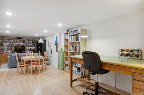 1004 Stanford Pl, Englewood CO 80111-1220 exterior