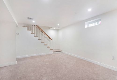 800 Central Ave, Needham MA  02492-2010 exterior