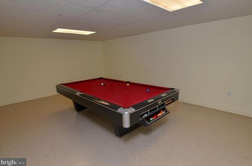 8 Landview Ln, Columbus NJ 08022-2260 exterior