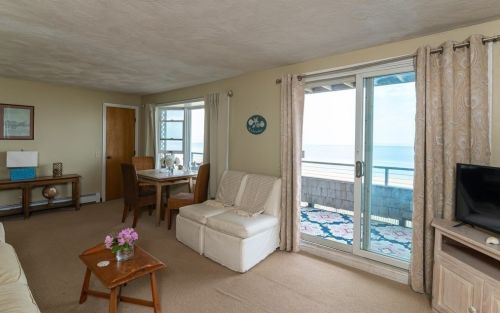 3 11th St, Newbury MA 01951-1917 exterior