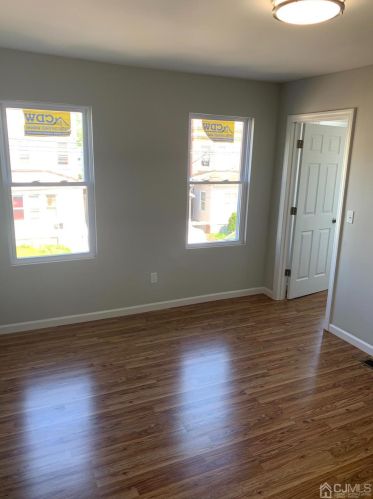 30 Emerson St, Carteret NJ  07008-2522 exterior