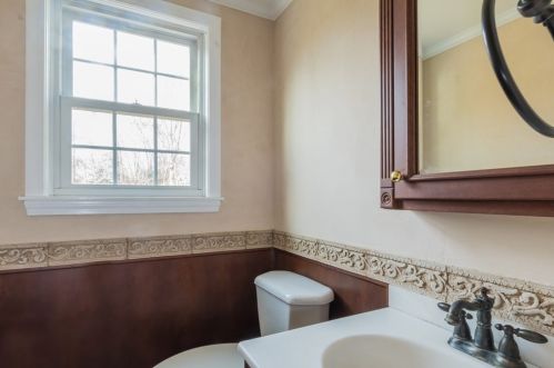 61 Heather Dr, Plymouth MA 02360-1516 exterior