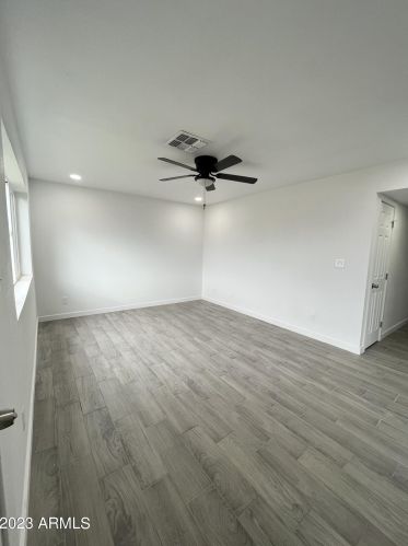 3313 87th Dr, Phoenix, AZ 85037-2902