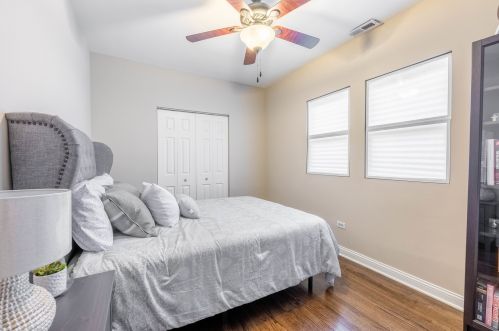 1907 Wenonah Ave, Forest View IL 60402-1666 exterior