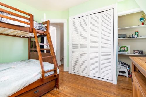 41 Arthur St, Whitman MA 02382-1101 exterior