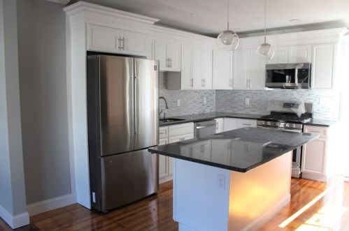 20 Park Rd, Plymouth, MA 02360-4441