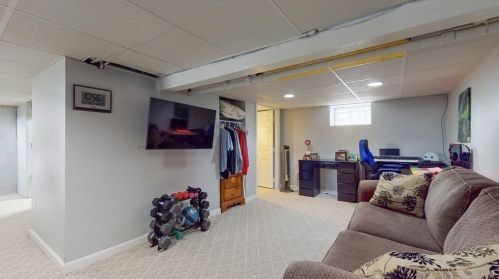 48 Proctor St, Worcester MA 01606-2729 exterior