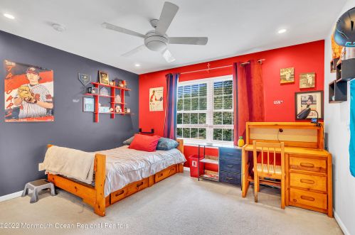 12 Swallow Tail Ct, Jackson Twp NJ 08527-2872 exterior