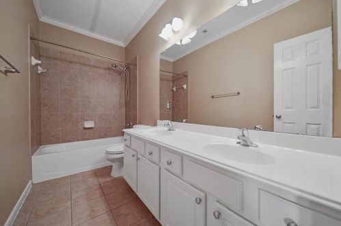 20418 Brg Mnr Ln, Richmond TX 77407-4053 exterior