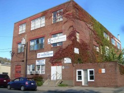 217 California St, Newton, MA 02458-1041