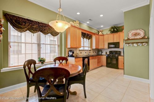 25 Pine Valley Rd, Jackson Twp NJ 08527-4014 exterior