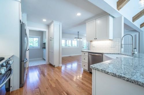 62 Dudley Rd, Sutton MA 01590-3037 exterior