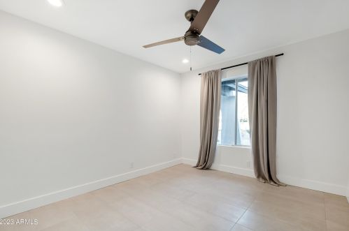 13216 30th Pl, Phoenix AZ  85032-6033 exterior