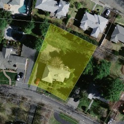 472 Dudley Rd, Newton MA  02459-2813 aerial view