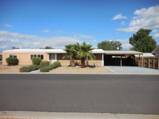 18205 1st Pl, Phoenix, AZ 85022-1052