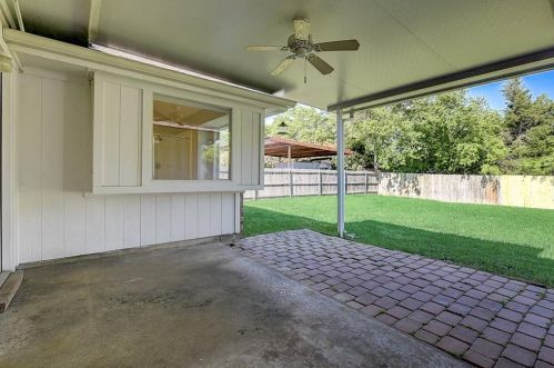 6206 Coral Ln, Garland TX 75048-3380 exterior