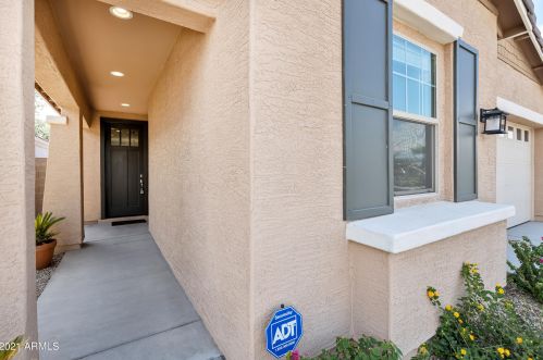 5716 28th St, Phoenix AZ  85040 exterior