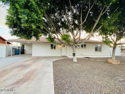 5658 37th Dr, Phoenix AZ  85019-2102 exterior