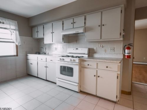 17 Center St, Belleville NJ  07109-1705 exterior