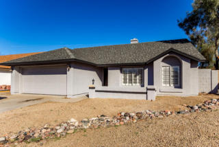 1008 Oraibi Dr, Phoenix, AZ 85024-1723